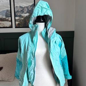 Girls North Face winter jacket size medium